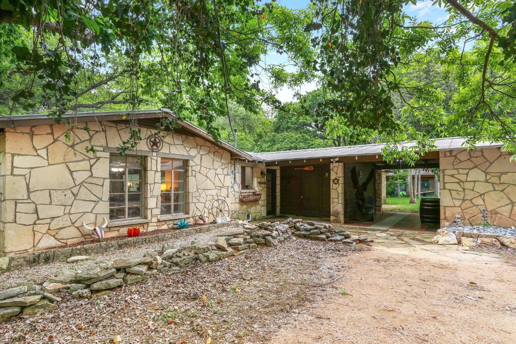 Rock House On Cypress Creek Villa Wimberley Exterior foto